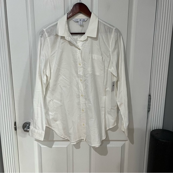 Old navy white long sleeve button closure size large - Picture 2 of 9